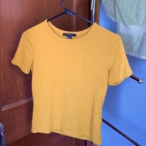 basic yellow tee